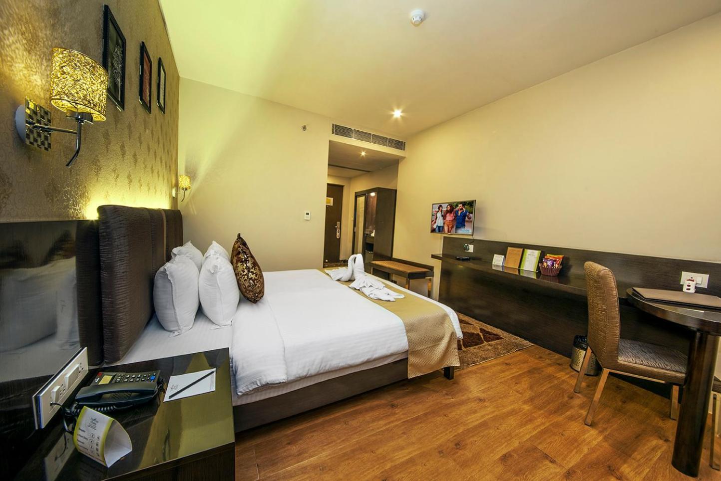 Hotel The Fern Residency Calcuta Habitación foto